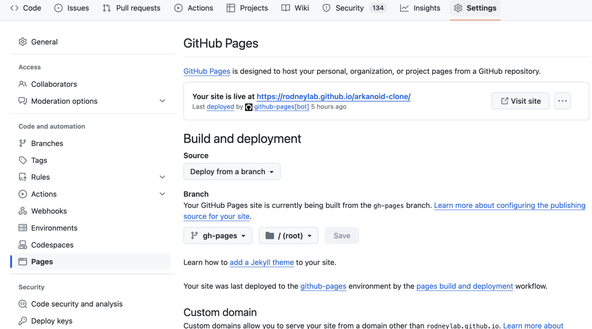 CMake Doxygen Site: Screen capture shows a documentation site skeleton home page. The title reads Arkanoid, followed by the version number: 0.0.1. The menu has Main Page, Classes and Files links. Below the page subheading reads Arkanoid Documentation.